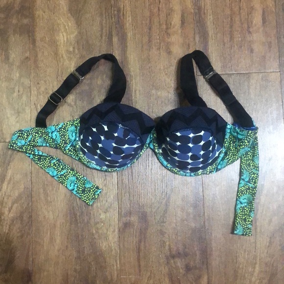 Maaji Underwire Swim Top - Picture 1 of 3